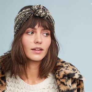 Anthropologie Black and Gold Tweed Bow knot Headband-turban style